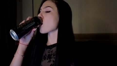 Snapshot of kara_life chatting on 10-06-25, 01:03 kara_life online show from 10-06-25, 01:03