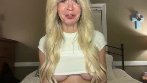 kara online show from 10-19-25, 02:34