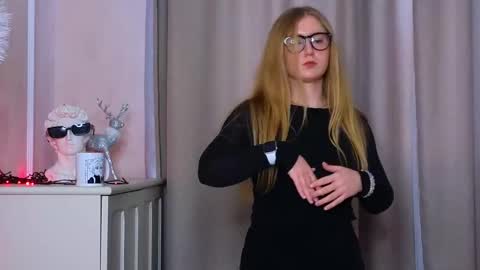 Snapshot of karahsin chatting on 02-11-25, 02:02 karahsin online show from 02-11-25, 02:02