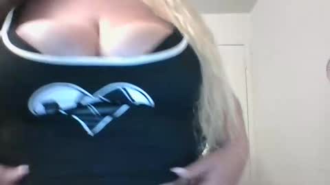 karamelbaby89 online show from 05-13-26, 01:14
