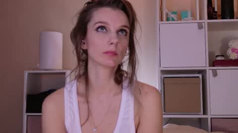 Julia online show from 03-24-26, 08:58