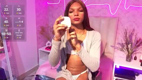 Snapshot of kardycastle7 chatting on 02-25-26, 12:26 Kardy online show from 02-25-26, 12:26