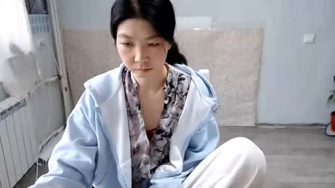 Nasiba online show from 02-06-26, 03:33