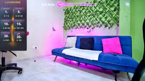 Karen  online show from 06-17-26, 02:25