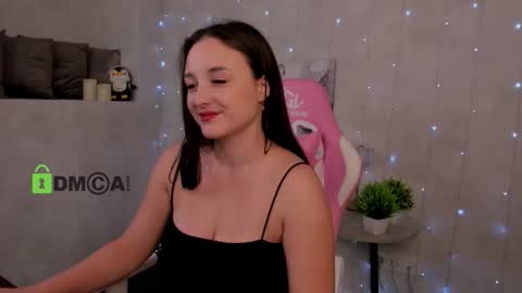 karen_morgan online show from 09-11-25, 03:23