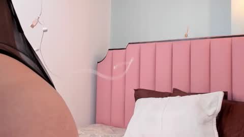 Karen online show from 12-22-25, 12:46