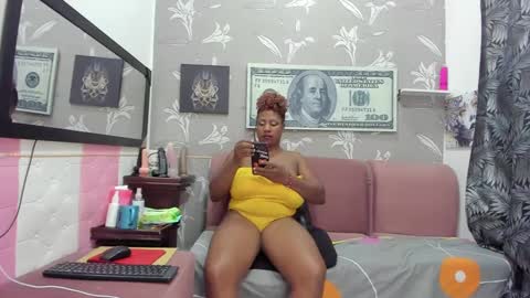 Karen online show from 01-25-25, 11:43