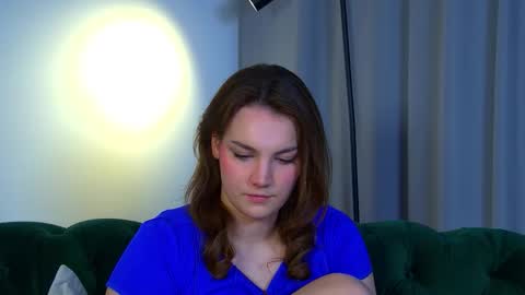 Karen online show from 10-21-25, 06:41