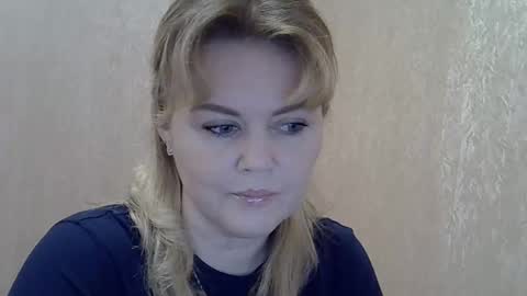 karennelsonx online show from 12-08-24, 02:19