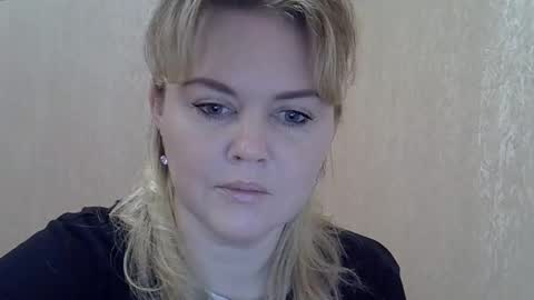 karennelsonx online show from 12-11-24, 07:03