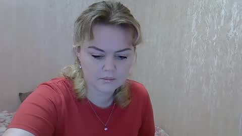 karennelsonx online show from 12-20-24, 11:21