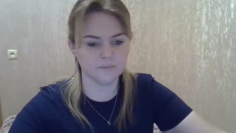 karennelsonx online show from 12-24-24, 01:50