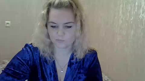 karennelsonx online show from 01-10-25, 07:43