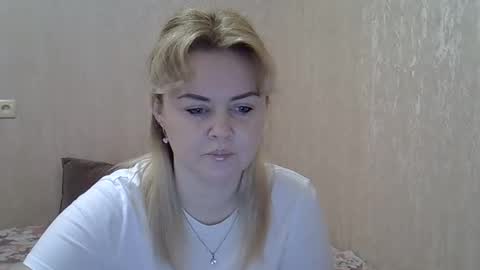 karennelsonx online show from 01-14-25, 03:47