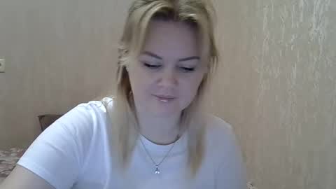 karennelsonx online show from 01-21-25, 03:43