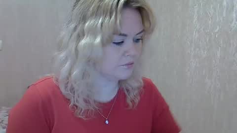 karennelsonx online show from 02-05-25, 12:17