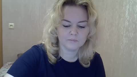 karennelsonx online show from 02-17-25, 02:26