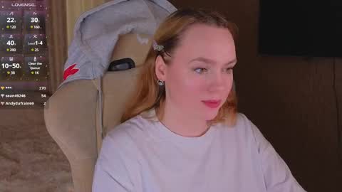 Karoline online show from 01-11-25, 07:06