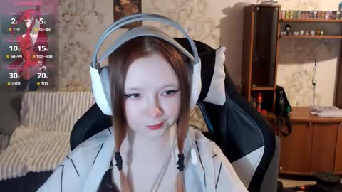 Lisa Backler online show from 10-04-25, 04:16