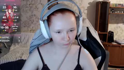 Lisa Backler online show from 10-14-25, 05:14