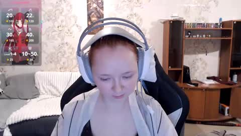 Lisa Backler online show from 10-24-25, 04:14