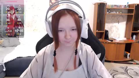 Lisa Backler online show from 10-26-25, 04:13