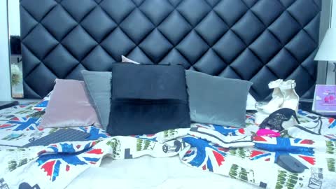  Karina Taylor  online show from 12-24-24, 06:39