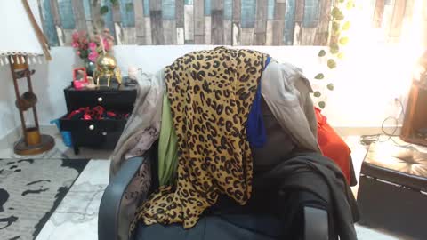 karima_sarabe online show from 10-03-25, 09:01