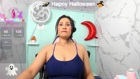 Snapshot of karime_sexygirl chatting on 11-03-25, 11:22 Karime online show from 11-03-25, 11:22