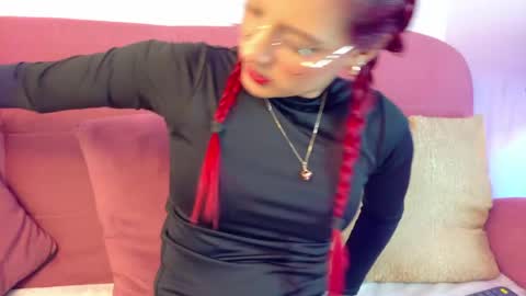 Snapshot of karina2smith chatting on 04-14-26, 11:49 karina online show from 04-14-26, 11:49