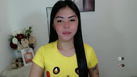 Snapshot of karina_fuckdoll chatting on 02-25-26, 10:47 I AM BELLE online show from 02-25-26, 10:47