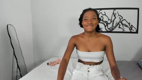 karina_lopez7 online show from 09-11-25, 03:01