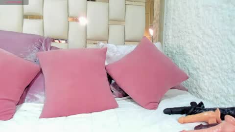 Karina online show from 04-19-26, 10:56