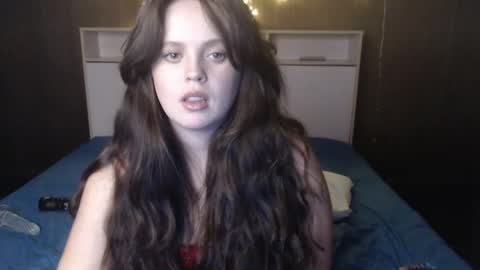 Snapshot of karina_unreal chatting on 01-14-25, 12:45 karina_unreal online show from 01-14-25, 12:45