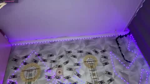 Karina online show from 05-12-26, 11:07