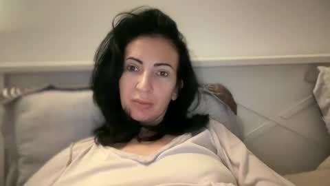 Karina online show from 02-17-25, 04:04
