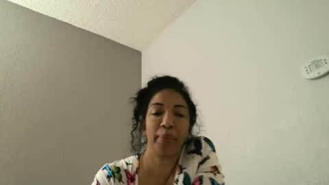 karinabonita online show from 09-13-25, 03:17