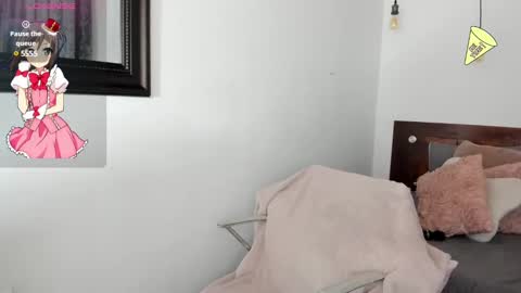 Karina online show from 01-19-25, 12:06