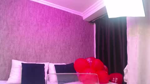 Im Karina online show from 02-20-26, 12:05