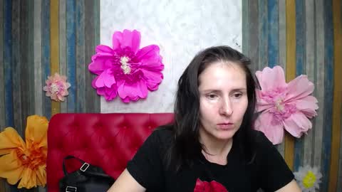 KarinaSwann online show from 09-18-25, 06:04