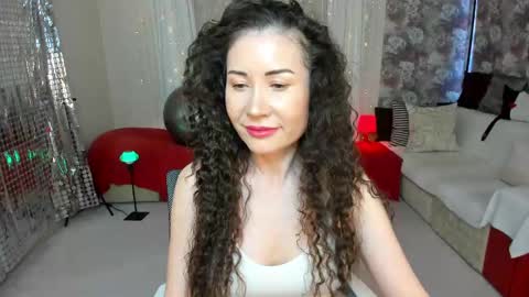 Snapshot of karinasweeety chatting on 02-19-25, 12:33 KarinaSweeety online show from 02-19-25, 12:33