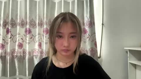 karissagius online show from 08-03-26, 08:13