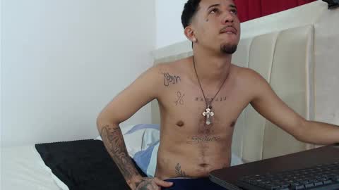 KARLA Y KALVIN online show from 05-21-26, 04:08