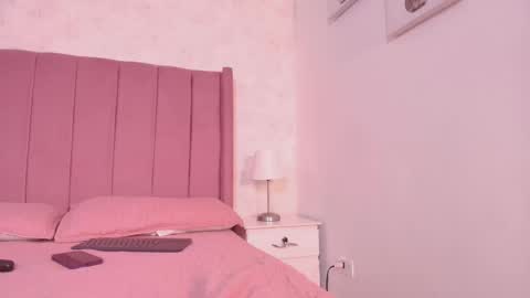 Karla online show from 10-04-25, 01:58