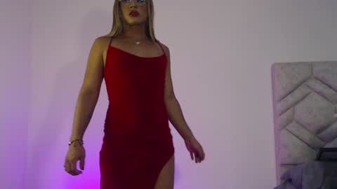 Snapshot of karla_dior chatting on 12-26-24, 09:44 DIOR online show from 12-26-24, 09:44