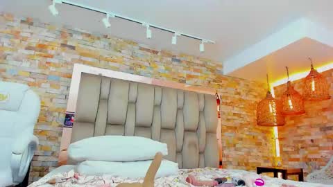  Karla  online show from 01-24-25, 03:00