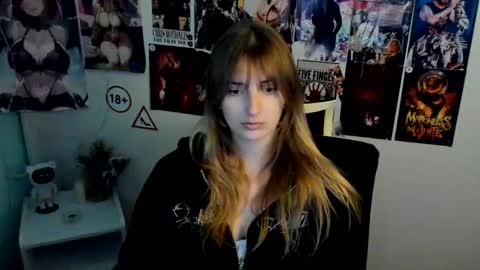 Karla online show from 10-22-25, 12:16