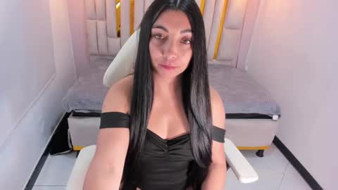 Karla  online show from 03-10-25, 01:54