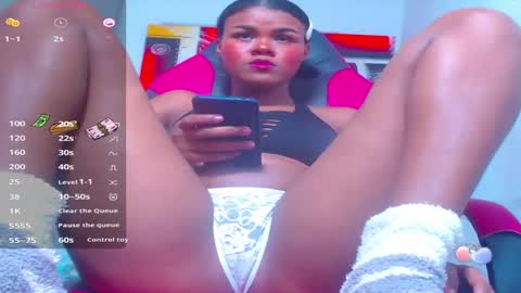 karla latina 28 online show from 09-29-25, 03:22