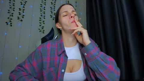 Snapshot of karla_lim chatting on 03-16-26, 11:20 karla_lim online show from 03-16-26, 11:20